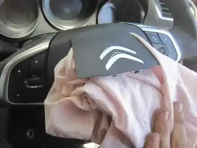 Здавання транспортного засобу citroen c4 lim. exclusive року 2011 потужний 