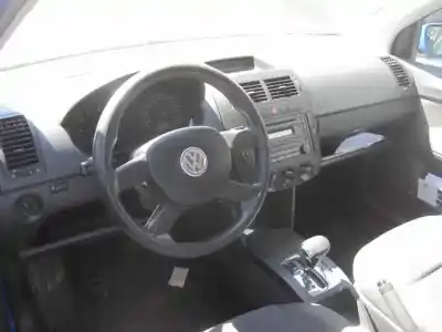 Vehicul casat volkswagen polo (9n3) advance al anului 2005 alimentat bky