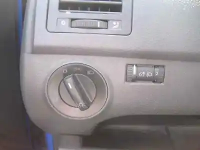 Vehicul casat volkswagen polo (9n3) advance al anului 2005 alimentat bky