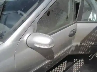 Sloopvoertuig mercedes-benz clase c (w203) berlina 220 cdi (203.006) van het jaar 2004 aangedreven 646963