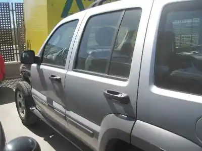 Veículo de Sucata chrysler jeep cherokee (kj) 2.8 crd extreme do ano 2005 alimentado d31c