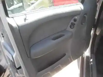 Veículo de Sucata chrysler jeep cherokee (kj) 2.8 crd extreme do ano 2005 alimentado d31c