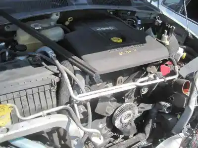 Veículo de Sucata chrysler jeep cherokee (kj) 2.8 crd extreme do ano 2005 alimentado d31c