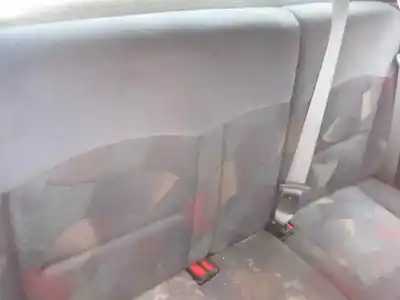 Veicolo di demolizione renault clio ii fase i (b/cbo) 1.2 dell'anno 1999 alimentato d7f d7