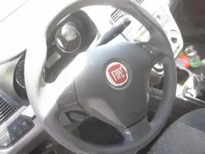 Здавання транспортного засобу fiat grande punto (199) 1.2 cat року 2009 потужний 199a4000