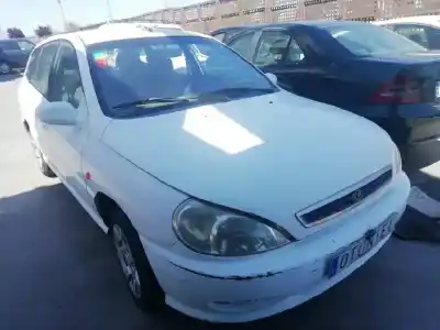 Vehicul casat KIA RIO Ipanema Berlina al anului 2002 alimentat A5D