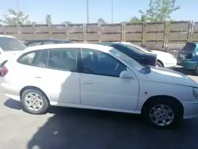 Vehicul casat kia rio ipanema berlina al anului 2002 alimentat a5d
