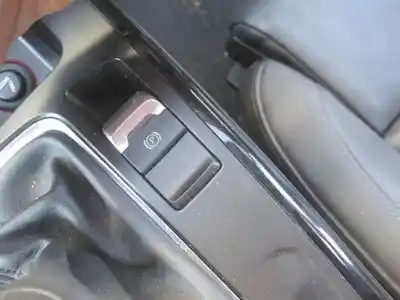 Veículo de Sucata audi a5 sportback (8t) 1.8 tfsi (125kw) do ano 2013 alimentado cjeb