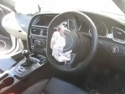 Veículo de Sucata audi a5 sportback (8t) 1.8 tfsi (125kw) do ano 2013 alimentado cjeb