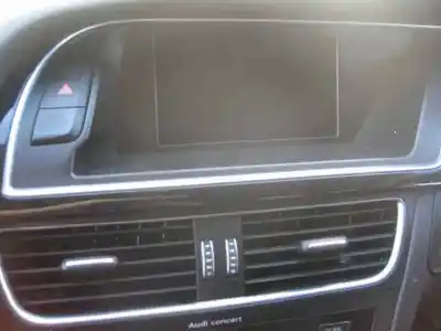 Veículo de Sucata audi a5 sportback (8t) 1.8 tfsi (125kw) do ano 2013 alimentado cjeb