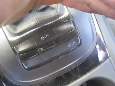 Veículo de Sucata audi a5 sportback (8t) 1.8 tfsi (125kw) do ano 2013 alimentado cjeb