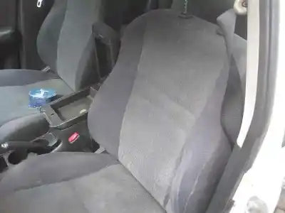 Scrapping Vehicle toyota corolla (_e12_) 2.0 d-4d (cde120r_ cde120l_) of the year 2003 powered 1cd-ftv