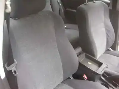 Scrapping Vehicle toyota corolla (_e12_) 2.0 d-4d (cde120r_ cde120l_) of the year 2003 powered 1cd-ftv