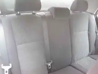 Scrapping Vehicle toyota corolla (_e12_) 2.0 d-4d (cde120r_ cde120l_) of the year 2003 powered 1cd-ftv