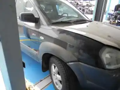 Verschrottungsfahrzeug hyundai tucson (jm) 2.0 crdi comfort (4wd) des jahres 2004 angetrieben d4ea