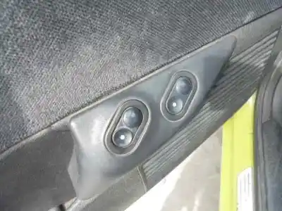 Veicolo di demolizione opel corsa b eco dell'anno 2000 alimentato x10xe