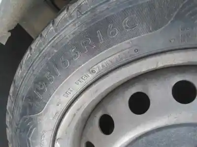 Здавання транспортного засобу opel vivaro furgón 2.7t corto року 2004 потужний f9q u7