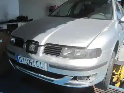 Veículo de Sucata seat leon (1m1) signo do ano 2003 alimentado asv