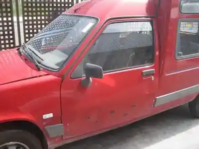 Здавання транспортного засобу renault rapid/express (f40) 1.4 року 1991 потужний c1 j