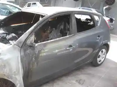 Veicolo di demolizione hyundai i30 (fd) 1.4 dell'anno 2009 alimentato g4fa