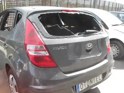 Véhicule à la ferraille HYUNDAI                                            I30                                                                                                                                                                                                                                                        1.4                                                                                                                                                                                                                                                        de l'année 2009 alimenté G4FA