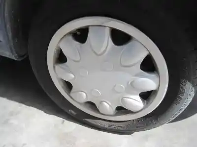 Здавання транспортного засобу lancia lancia y 1.2 caprice року 2001 потужний 188a4000