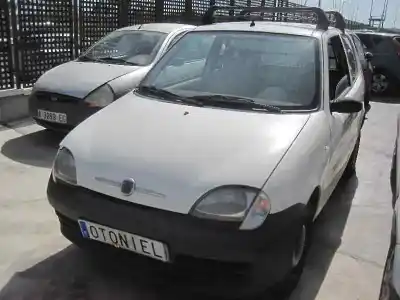 Verschrottungsfahrzeug fiat seicento (187) vintage des jahres 2008 angetrieben 187a1.000