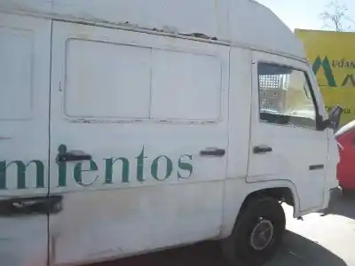Véhicule à la ferraille mercedes-benz mb 100 d caja cerrada / combi caja cerrada (bm 631.332/342) de l'année 1993 alimenté 616963ii