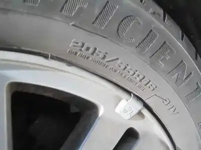 Здавання транспортного засобу ford focus c-max (cap) ghia (d) року 2005 потужний g6d