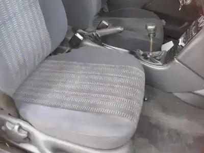 Здавання транспортного засобу ford mondeo berlina/familiar (fd) clx berlina року 1994 потужний l1f