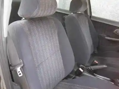 Здавання транспортного засобу ford mondeo berlina/familiar (fd) clx berlina року 1994 потужний l1f
