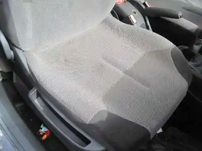 Veicolo di demolizione citroen c4 berlina collection dell'anno 2005 alimentato 9hy