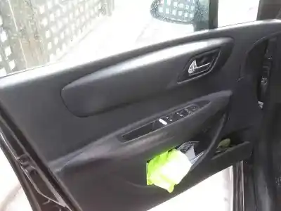 Veicolo di demolizione citroen c4 berlina collection dell'anno 2005 alimentato 9hy