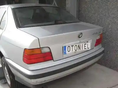 Véhicule à la ferraille bmw serie 3 berlina (e36) 318tds de l'année 1997 alimenté 174 t1