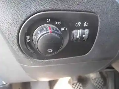 Здавання транспортного засобу seat leon (1p1) 1.9 tdi року 2006 потужний bkc**ojo no doc
