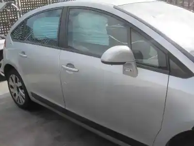 Veicolo di demolizione citroen c4 berlina lx dell'anno 2005 alimentato nfu