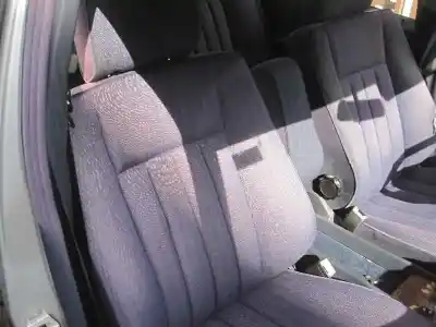 Vehicul casat mercedes-benz clase e (w124) berlina 2.0 diesel al anului 1990 alimentat 601912
