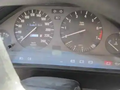 Здавання транспортного засобу bmw serie 3 berlina (e30) 318i року 1987 потужний m10b18