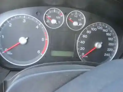 Здавання транспортного засобу ford focus berlina (cap) ambiente (d) року 2008 потужний g8da
