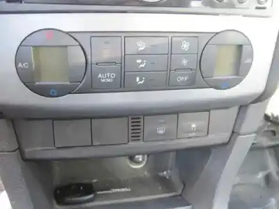 Здавання транспортного засобу ford focus berlina (cap) ambiente (d) року 2008 потужний g8da