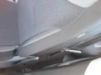 Verschrottungsfahrzeug peugeot 308 allure des jahres 2013 angetrieben 9h05