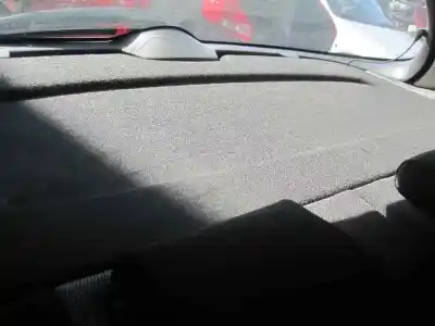 Verschrottungsfahrzeug peugeot 308 allure des jahres 2013 angetrieben 9h05