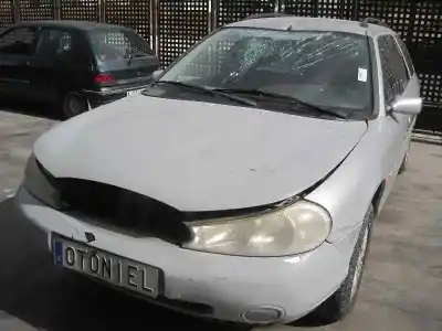 Scrapping Vehicle ford mondeo berlina (gd) 2.0 16v cat of the year 2000 powered ngd