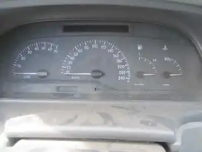 Véhicule à la ferraille renault laguna (b56) 1.9 dti diesel cat de l'année 1999 alimenté f9q f7