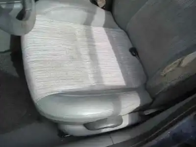 Véhicule à la ferraille renault laguna (b56) 1.9 dti diesel cat de l'année 1999 alimenté f9q f7