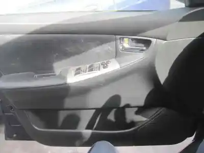 Véhicule à la ferraille toyota corolla (e12) 1.6 16v de l'année 2003 alimenté 3zz-fe