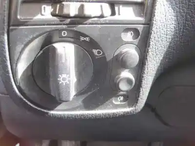 Verschrottungsfahrzeug bmw serie 3 berlina (e36) 325i des jahres 1991 angetrieben g/25-6 s-1