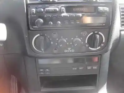 Verschrottungsfahrzeug bmw serie 3 berlina (e36) 325i des jahres 1991 angetrieben g/25-6 s-1