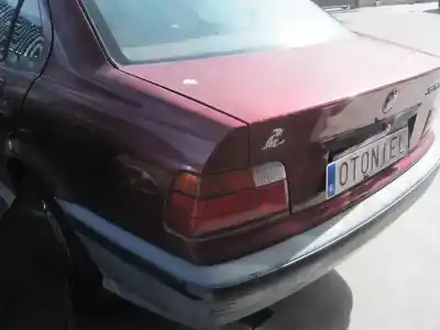 Verschrottungsfahrzeug bmw serie 3 berlina (e36) 325i des jahres 1991 angetrieben g/25-6 s-1