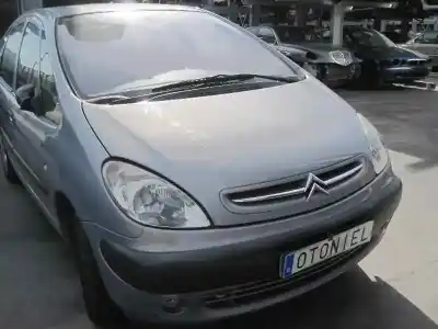 Vehículo de desguace CITROEN XSARA PICASSO 1.6 HDi 90 Exclusive del año 2001 con motor RHY